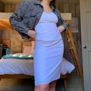 Knee length slim fitted H&M dress